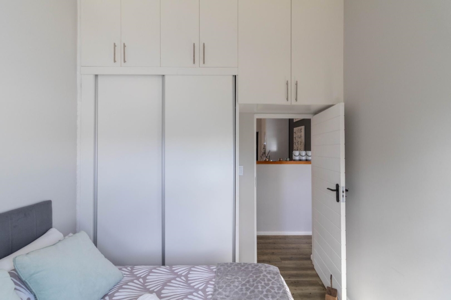 4 Bedroom Property for Sale in Sandbaai Western Cape